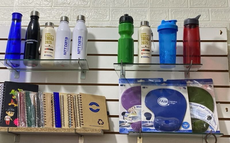 Carpetas y Folders Corporativos Personalizados en Lima: Materiales, Acabados y Precios